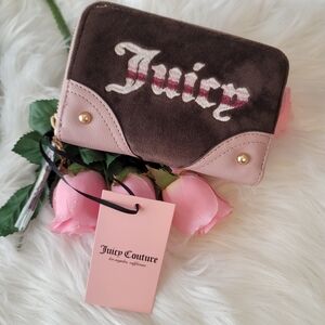 Juicy Couture Retro Vibe Medium Double Zip Around Wallet Regal Brown Velour